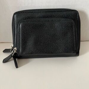 Levenger Black Leather Zippered Pouch